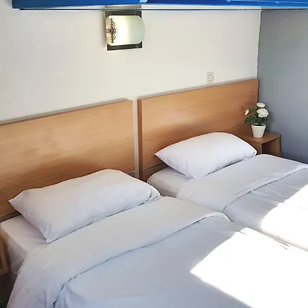 The Originals Access, Les Iris, Berck-sur-mer Ξενοδοχείο